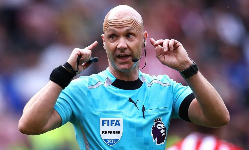 Baccarat-英超第22轮裁判：安东尼-泰勒执法曼市德比，鲍森担任VAR