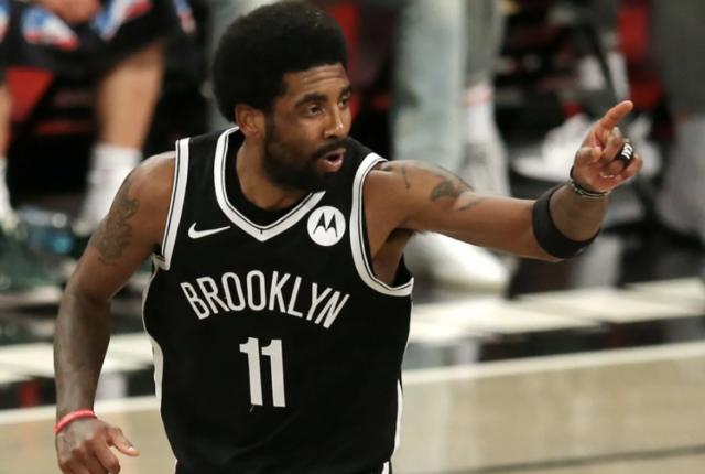 玩法-欧文预计将在本周四复出 纳什：他现在的状态很棒